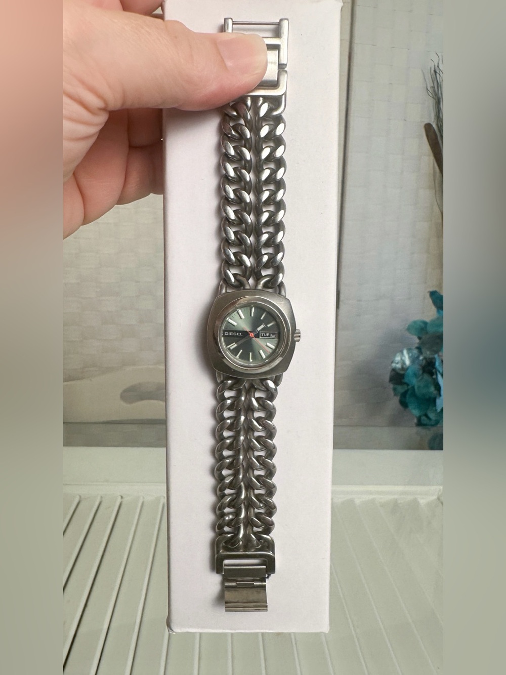 Vintage Y2K Chunky Diesel Chain-Link Bracelet Watch with Green Dial and Date